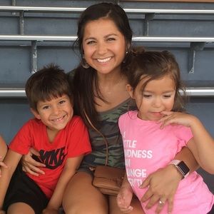 Meet your Posher, Shanei